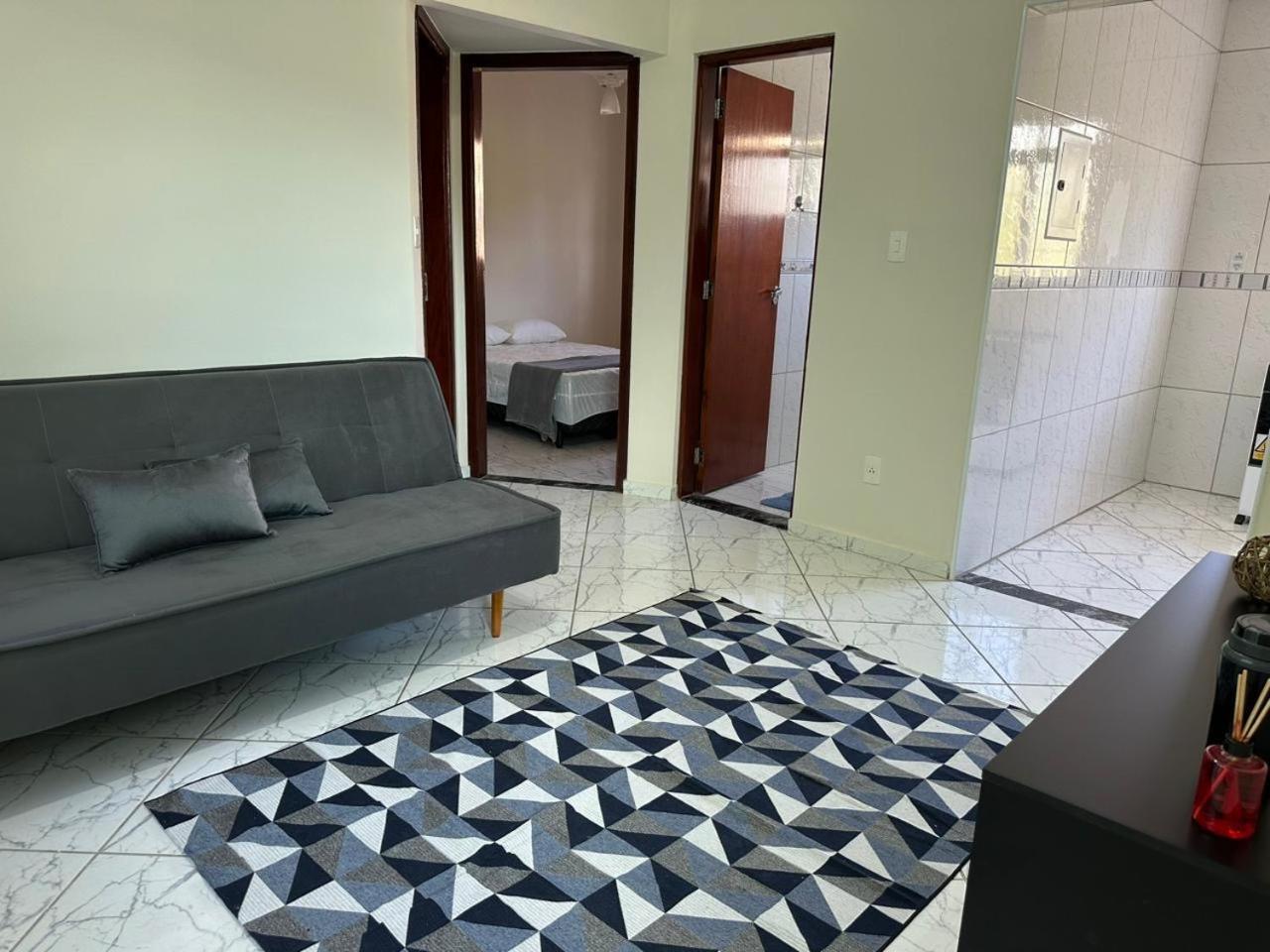 Apartamento Bem Localizado แซร์ฮาเนกรา ภายนอก รูปภาพ
